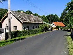 Střed vsi