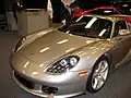 Porsche Carrera GT – předek