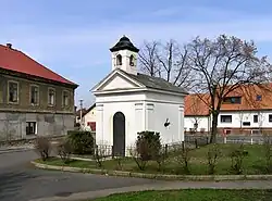 Kaple na návsi v Postřižíně