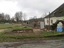Prášily - vykopávky kostela svatého Prokopa.JPG
