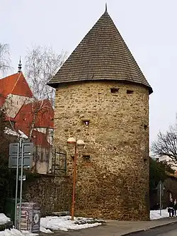 Pohled na baštu ze Zahradní ulice