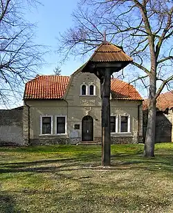 Zvonička na návsi