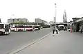 Konečná autobusů u západního vestibulu