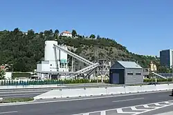 Betonárna v Troji