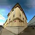 Roh Karlova náměstí a ulice U Nemocnice tvoří nemocnice, původně jezuitská kolej