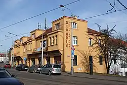 Divadlo Karla Hackera