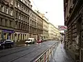 Plzeňská ulice směrem od centra na úrovni Bertramky
