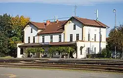 Staniční budova