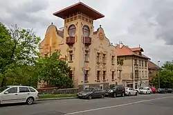 Pohled na vilu od jihozápadu