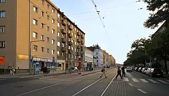 Sokolovská na svém SV konci, nedaleko náměstí OSN