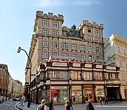 Palác Adria