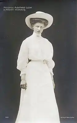 Princezna Adléta Luisa, 1900