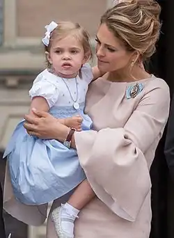 Princezna Leonore se svou matkou v roce 2016