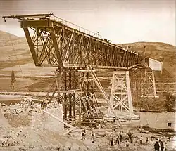 Puente de Gor en construcción