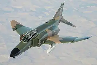 Letoun F-4 z 82. letky vzdušných cílů