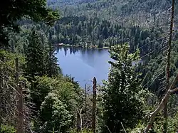 pohled na jezero shora