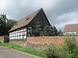 Památkově chráněná sýpka při čp. 1