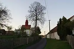 Cesta ke kapličce