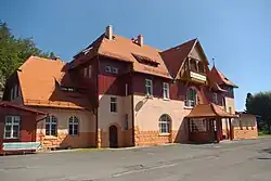 Staniční budova