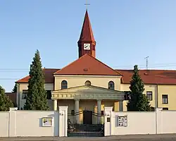Klášter sester těšitelek s kostelem Božského Srdce Ježíšova