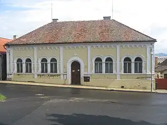 Farní budova v Rané