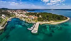 Pohled na Raslinu