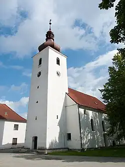 Kostel sv. Vojtěcha od jihu
