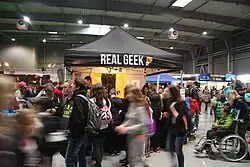 stánek RealGeek na festivalu Utubering