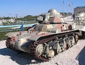 Tank Renault R-35