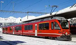 Jednotka ABe 8/12 ve stanici Pontresina