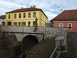 Rožmitál_pTř,_most_01.JPG