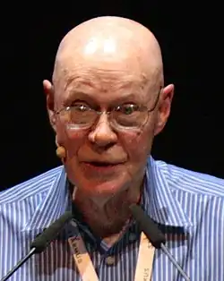 Robert Woodrow Wilson (27. června 2016)