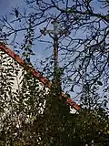 Rokytnice (u Hrubé Skály) - památkově chráněný kříž u čp. 2.jpg