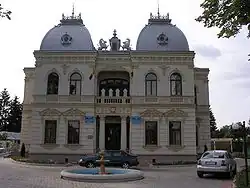 Radnice v Câmpině