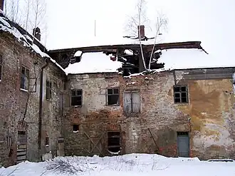 Křídlo pro služebnictvo (2007)