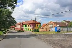 Dolní část návsi