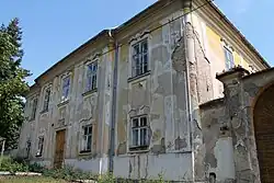 Rousínov, Královopolské Vážany, fara (2017-08-26; 01).jpg