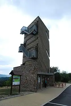 Celkový pohled na rozhlednu