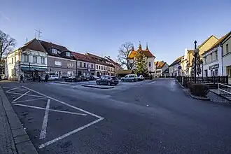 Náměstí (2024)