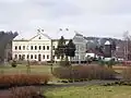 Škola a požární zbrojnice