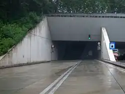 Silnice S16 před tunelem ve směru na Bregenz