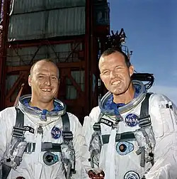 Zleva: Conrad, Cooper