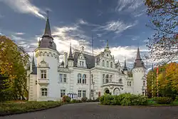 Palác rodu Saurma-Jeltsch, sídlo městského úřadu