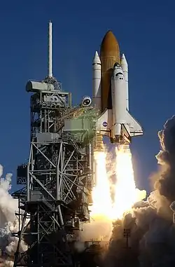 Startující raketoplán