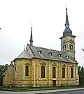 Boční pohled na evangelický kostel