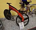 Prototyp karbonového kola od firmy Motobecane z roku 1992