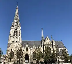 Kolegiátní kostel Église Saints Pierre et Guidon
