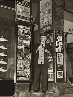 Sam Hood, "Dalny Studios", 124 Pitt Street, Sydney, 1953