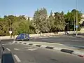 Pohled na Sanhedriju z ulice Ramot