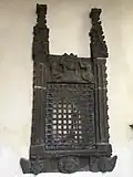 Pozdně gotické sanktuárium na severní straně presbytáře.